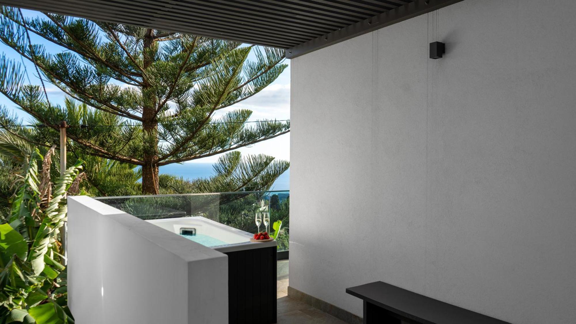 Casa Erbozeta By Lovelystay Funchal  Exterior photo